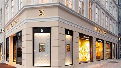 informazioni su louis vuitton|louis vuitton store website.